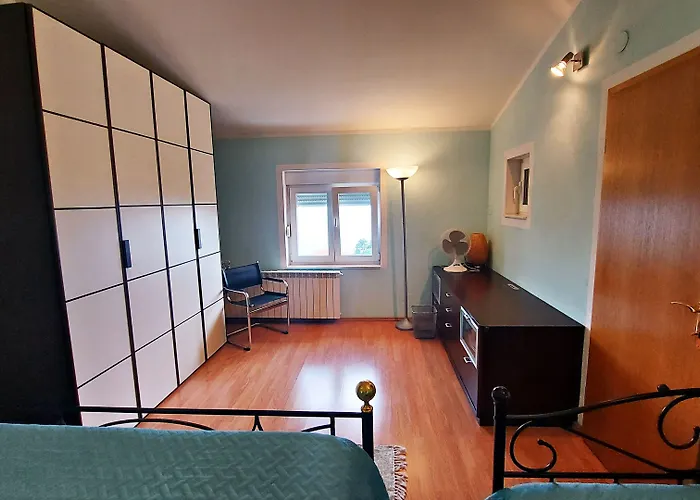 Konukevi And Irma 4*