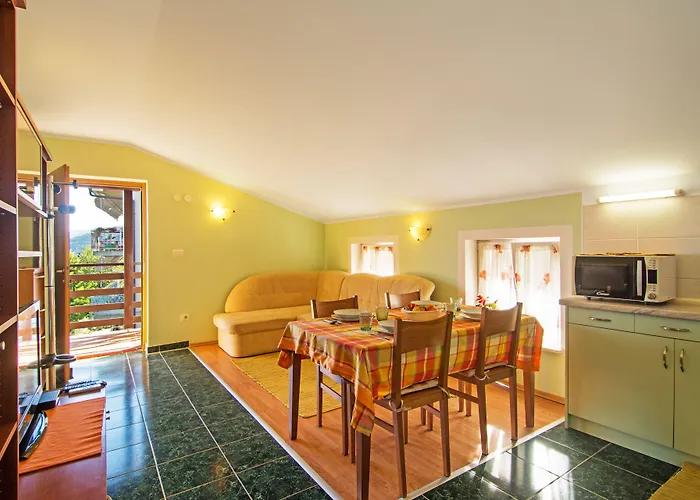 Гостьовий будинок And Irma 4*